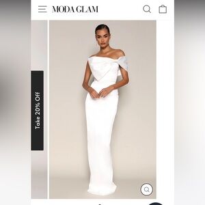 Moda Glam GRACE STRAPLESS STATEMENT BOW GOWN- WHITE size 6